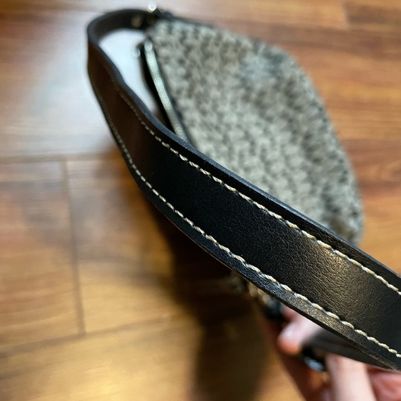 Mini Coach Purse - Picture 4 of 5